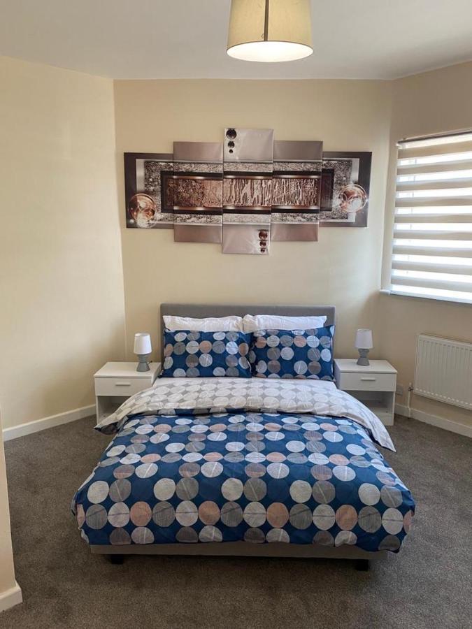 Excellent And Amazing Apartment With Private Parking 吉林汉姆 外观 照片